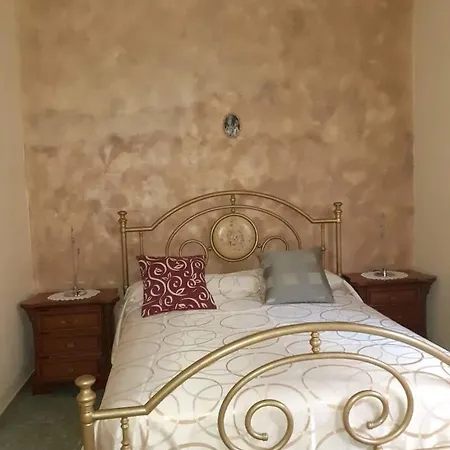 Casa Della Pace - Primo Piano Apartment