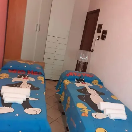 Casa Della Pace - Primo Piano Apartment *